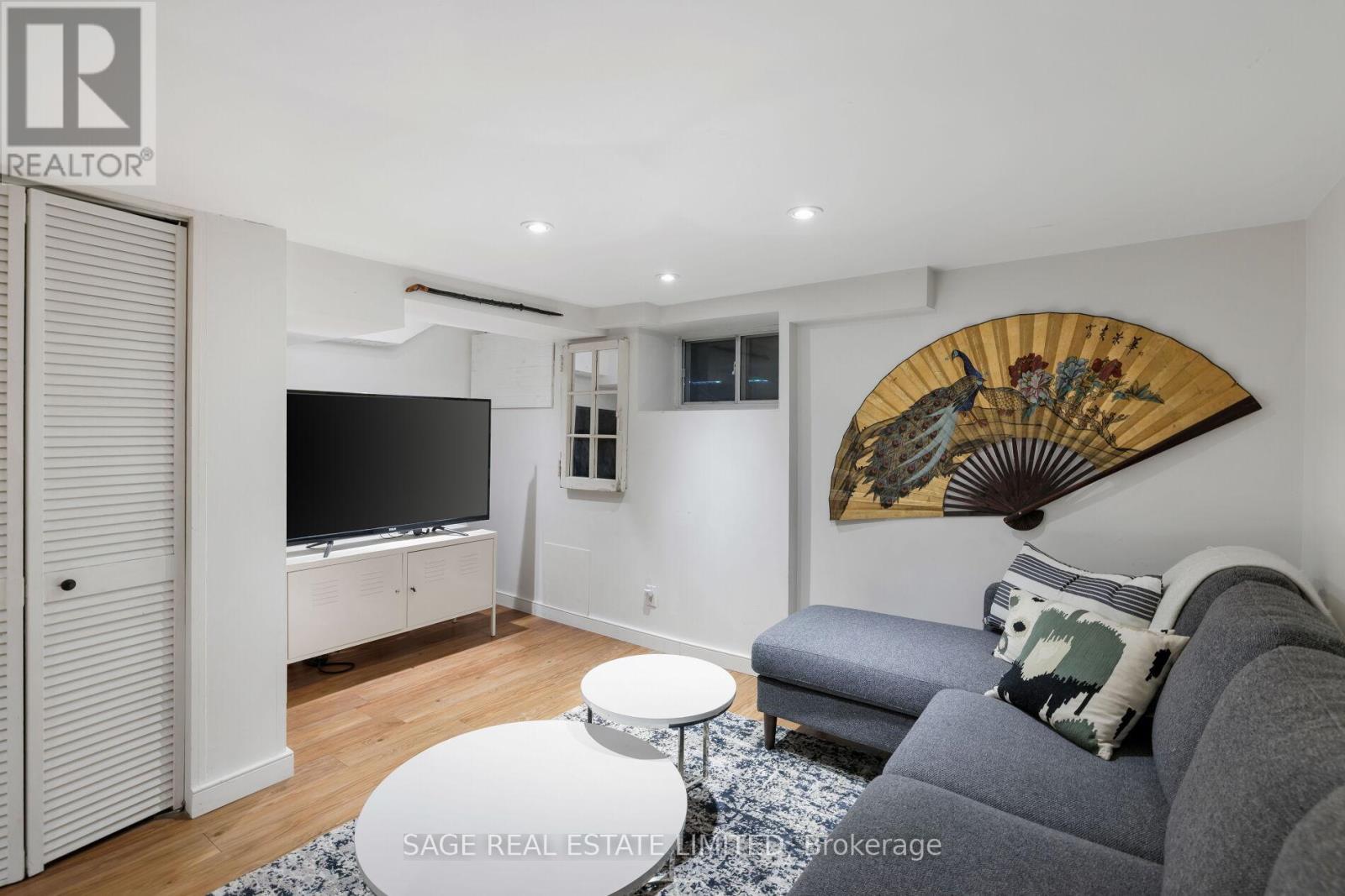 283 Booth Avenue, Toronto, Ontario  M4M 2M7 - Photo 43 - E13450508