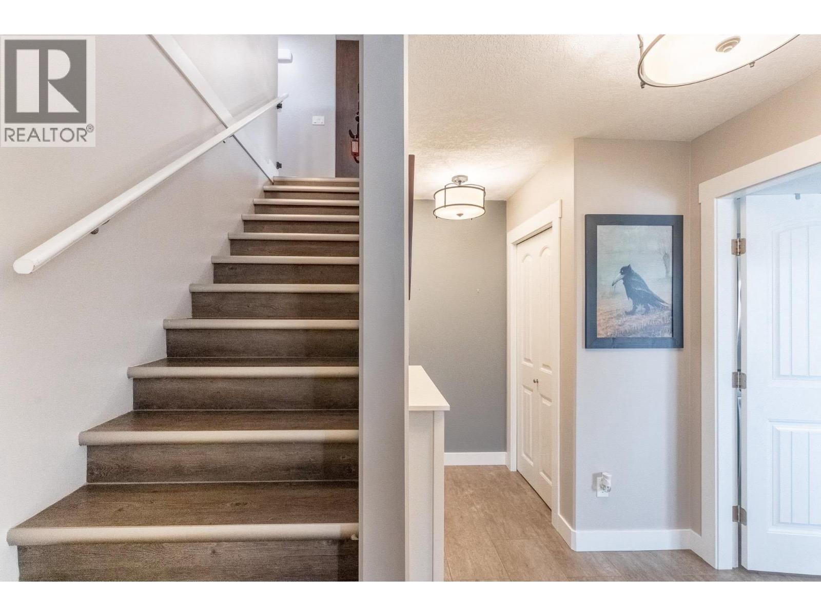 5283 Woodstock Court, Prince George, British Columbia  V2K 5A6 - Photo 5 - R3136348