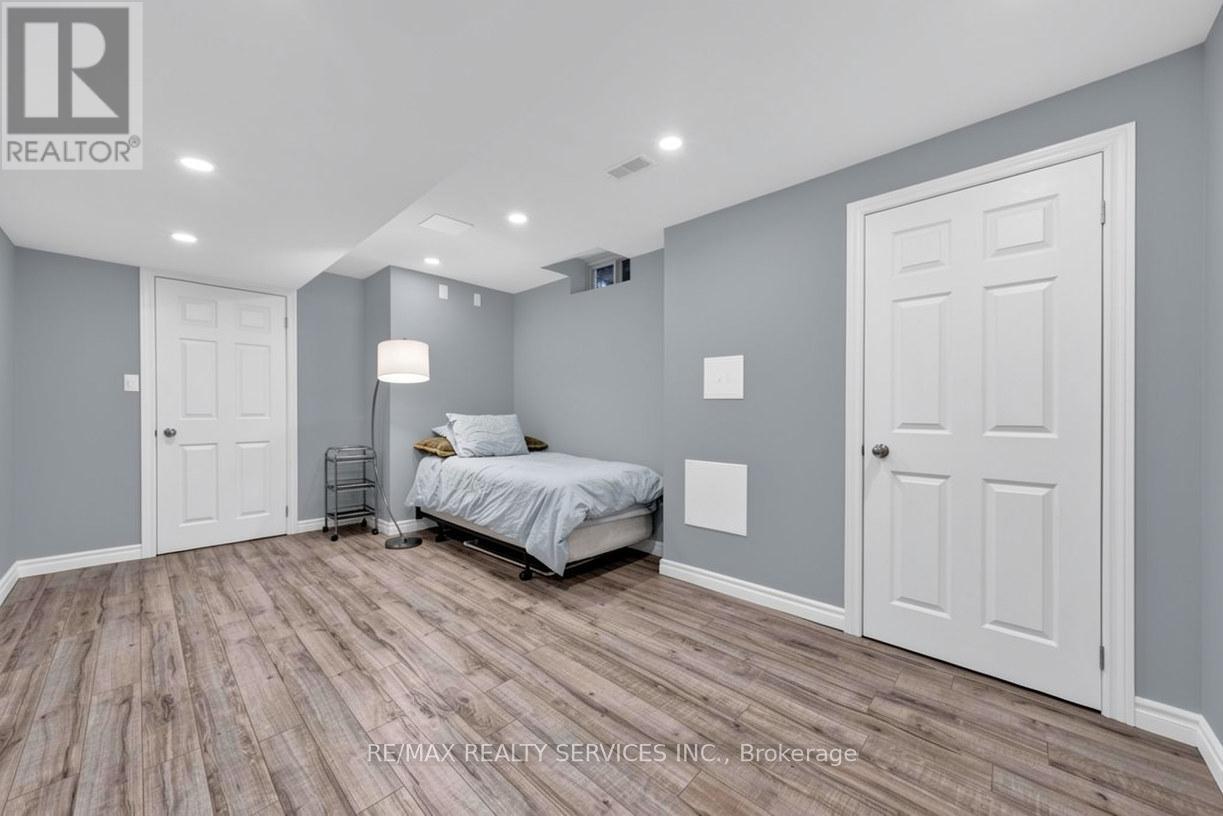 Lower - 93 Bologna Road, Vaughan, Ontario  L4H 2M8 - Photo 11 - N13450184