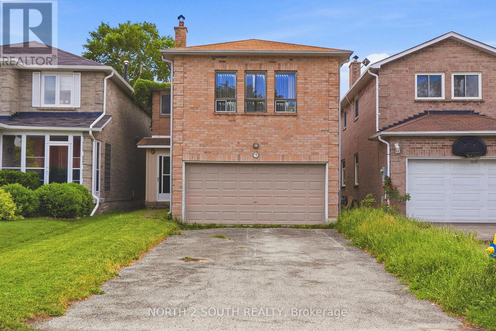 9 MILLBANK COURT, Vaughan, Ontario