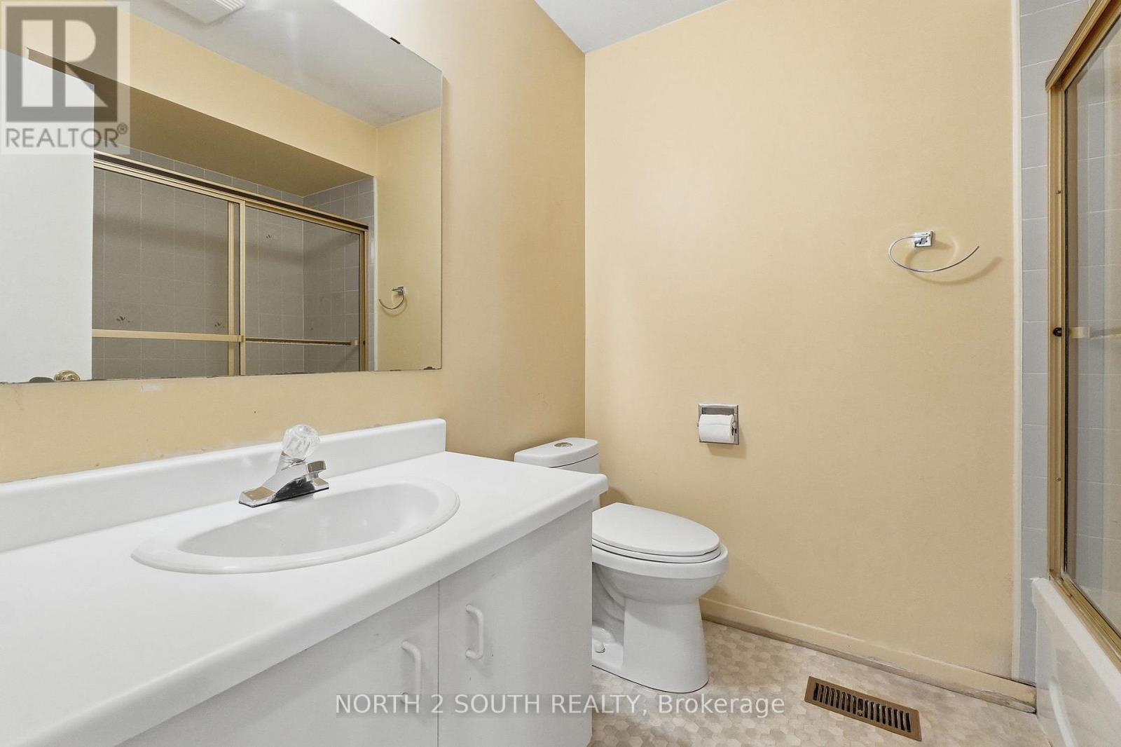 9 Millbank Court, Vaughan, Ontario  L4J 6C4 - Photo 31 - N13450188
