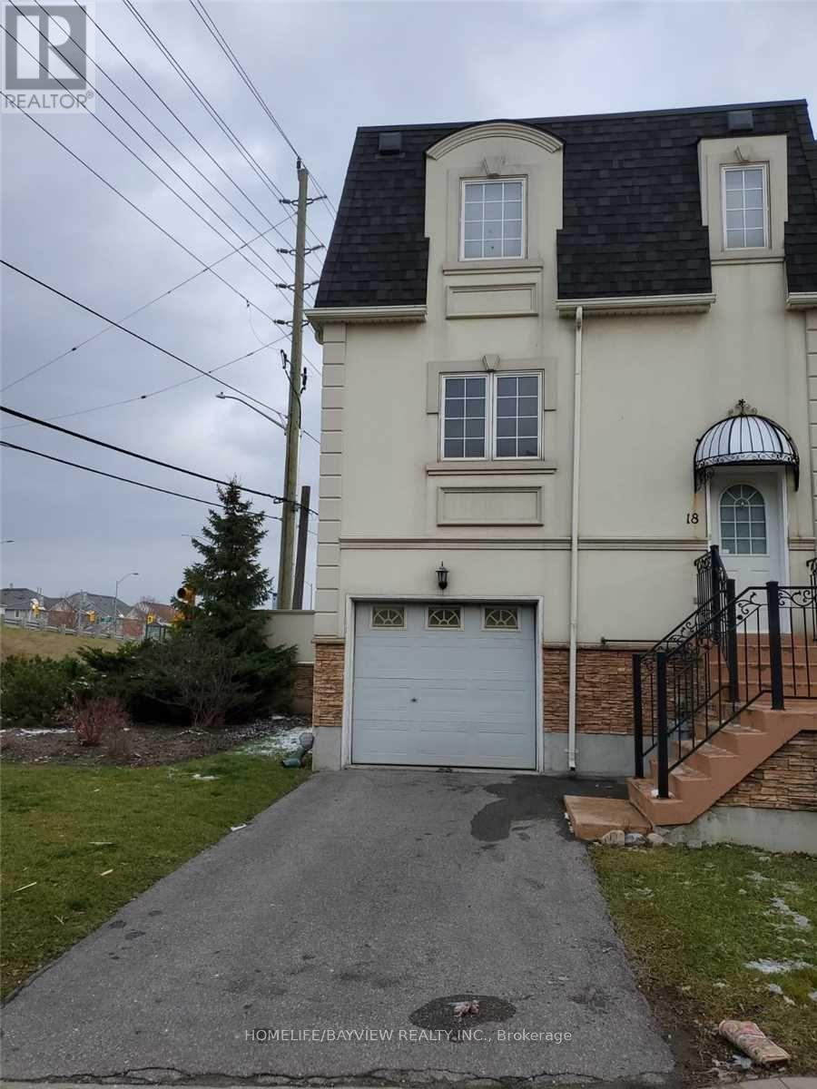 18 - 215 16TH AVENUE, Richmond Hill, Ontario