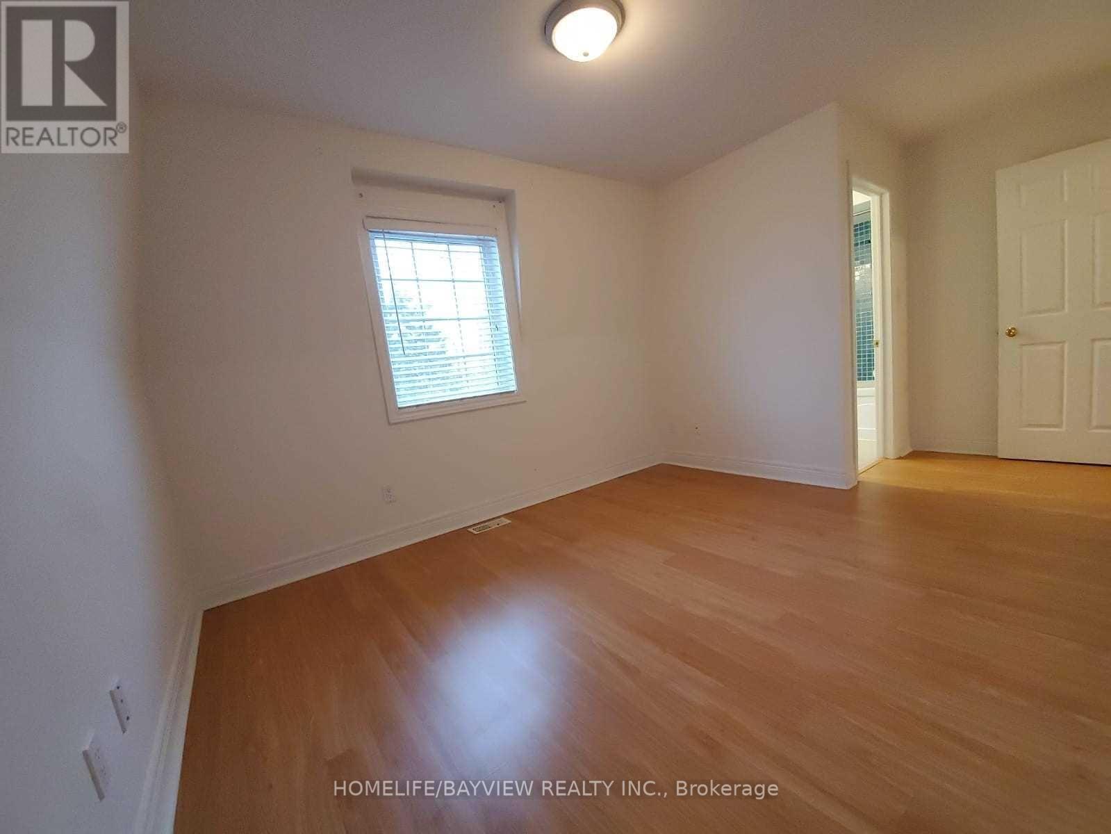 18 - 215 16th Avenue, Richmond Hill, Ontario  L4C 0T9 - Photo 14 - N13450392