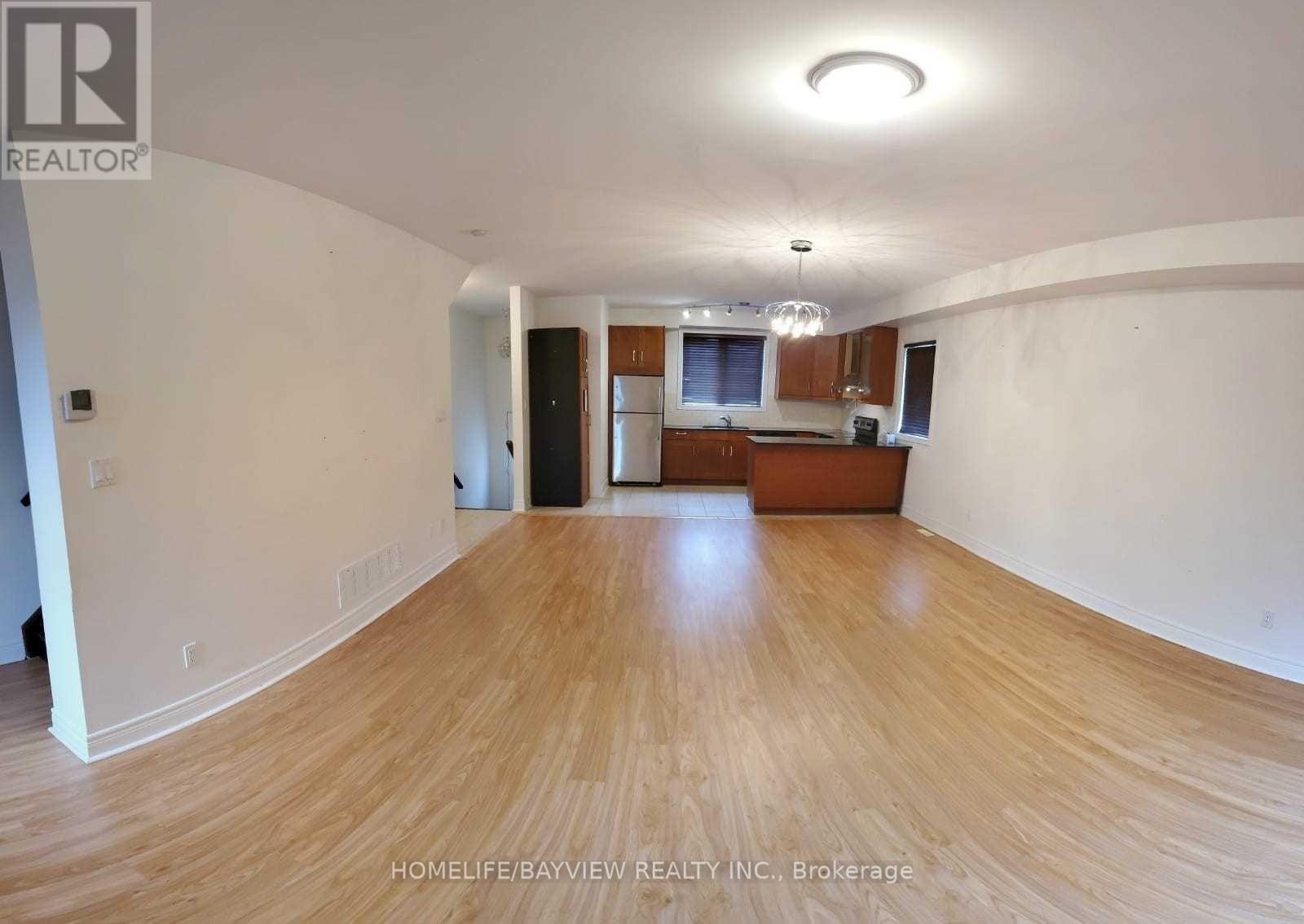 18 - 215 16th Avenue, Richmond Hill, Ontario  L4C 0T9 - Photo 5 - N13450392