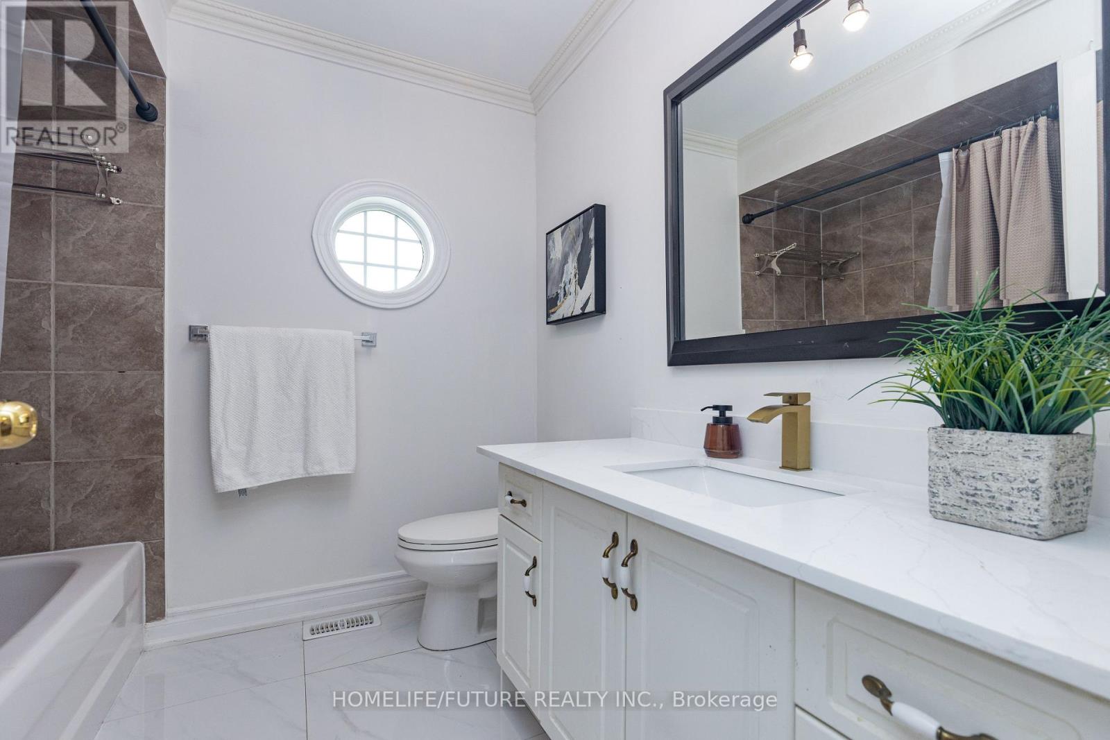 49 Country Glen Road, Markham, Ontario  L6B 1B6 - Photo 35 - N13450412
