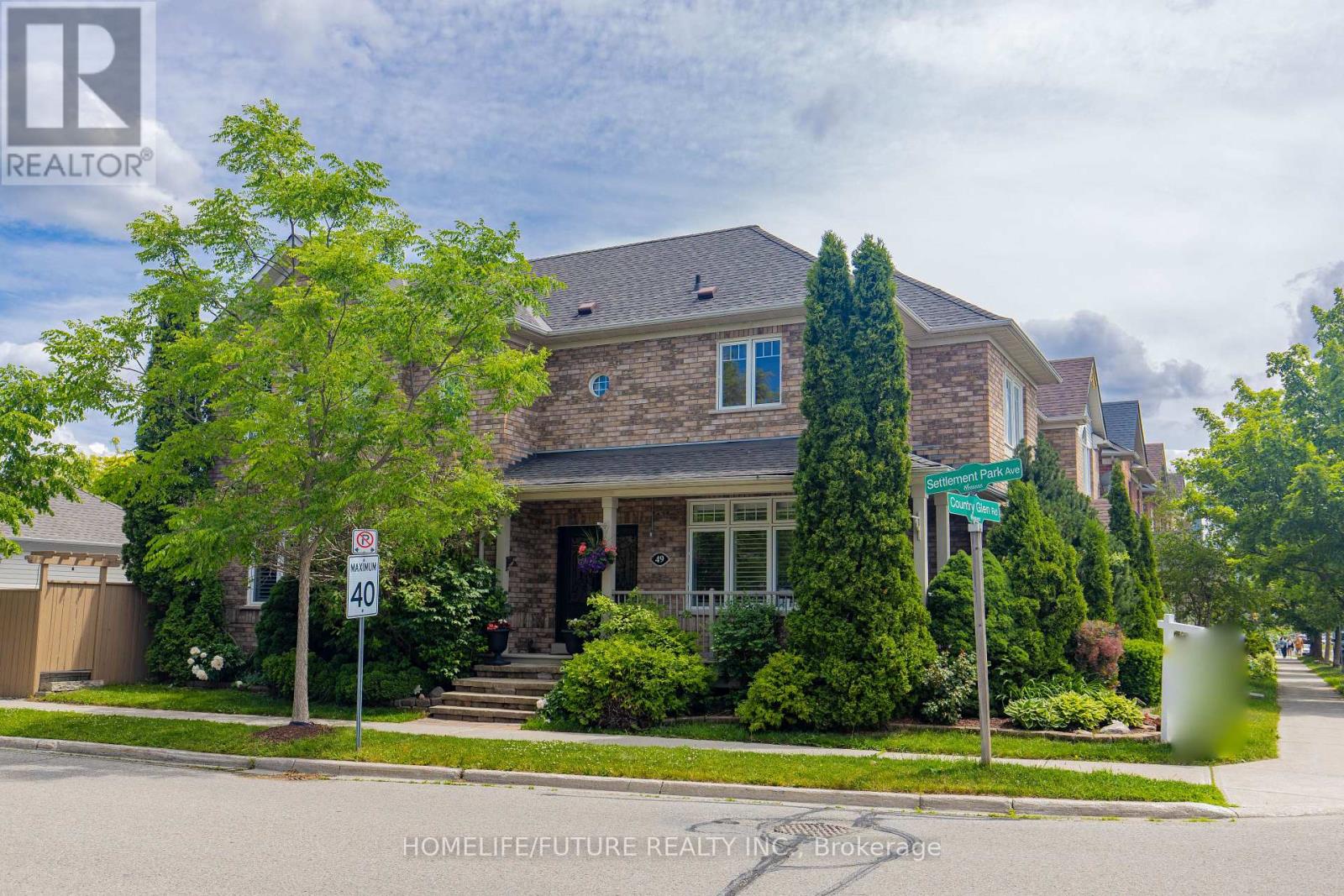 49 Country Glen Road, Markham, Ontario  L6B 1B6 - Photo 4 - N13450412