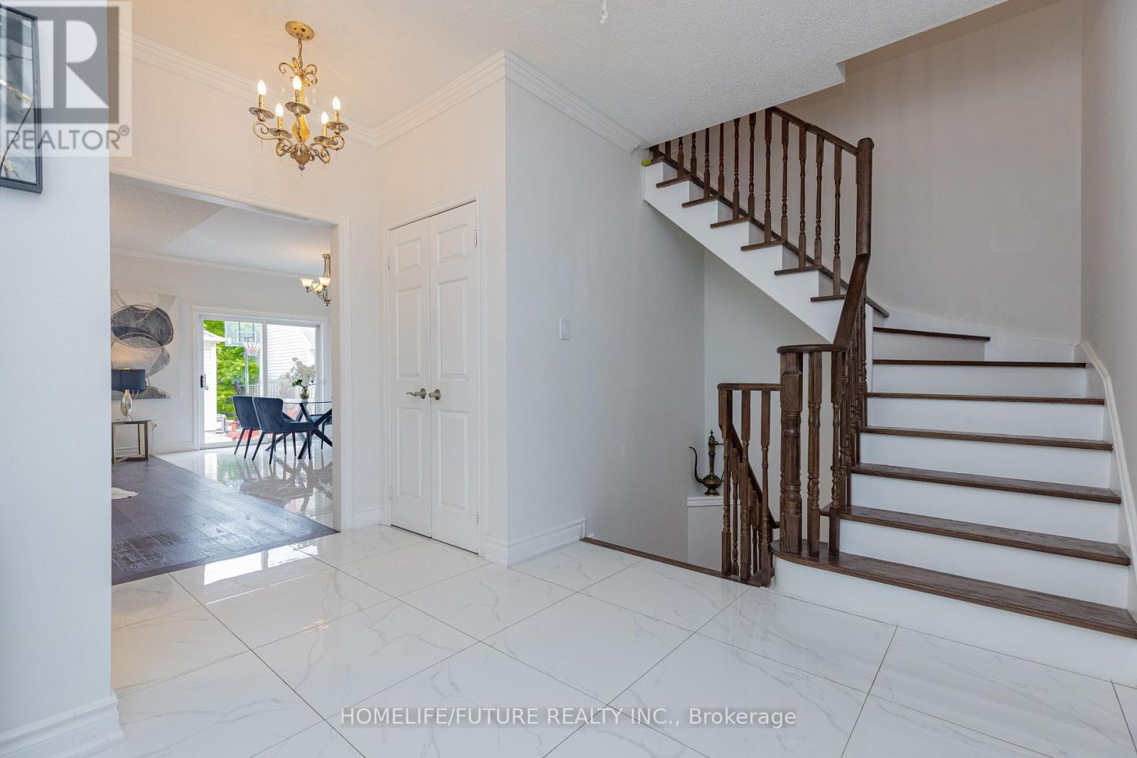 49 Country Glen Road, Markham, Ontario  L6B 1B6 - Photo 6 - N13450412