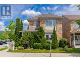 49 COUNTRY GLEN ROAD, Markham, Ontario