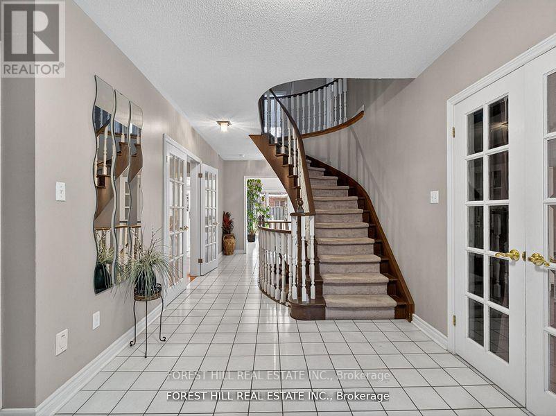 43 Rockwood Crescent, Vaughan, Ontario  L4J 7T2 - Photo 6 - N13450474