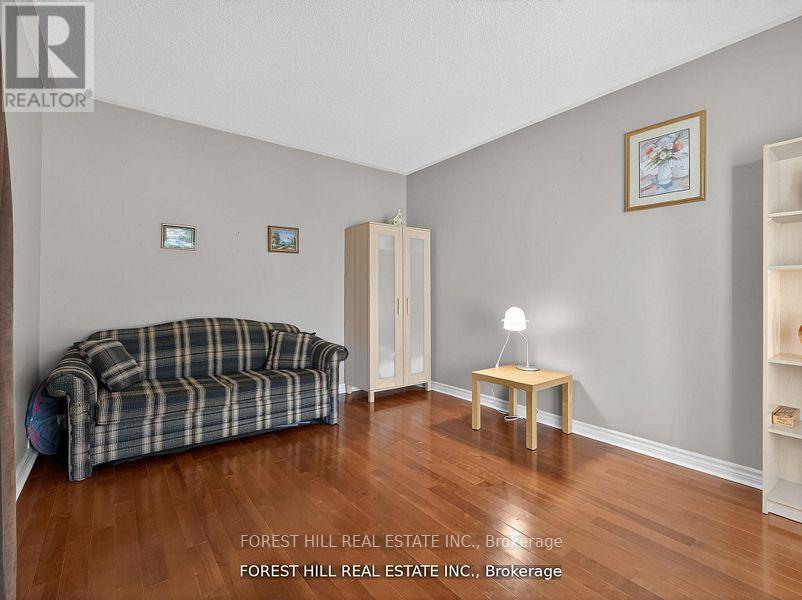 43 Rockwood Crescent, Vaughan, Ontario  L4J 7T2 - Photo 8 - N13450474