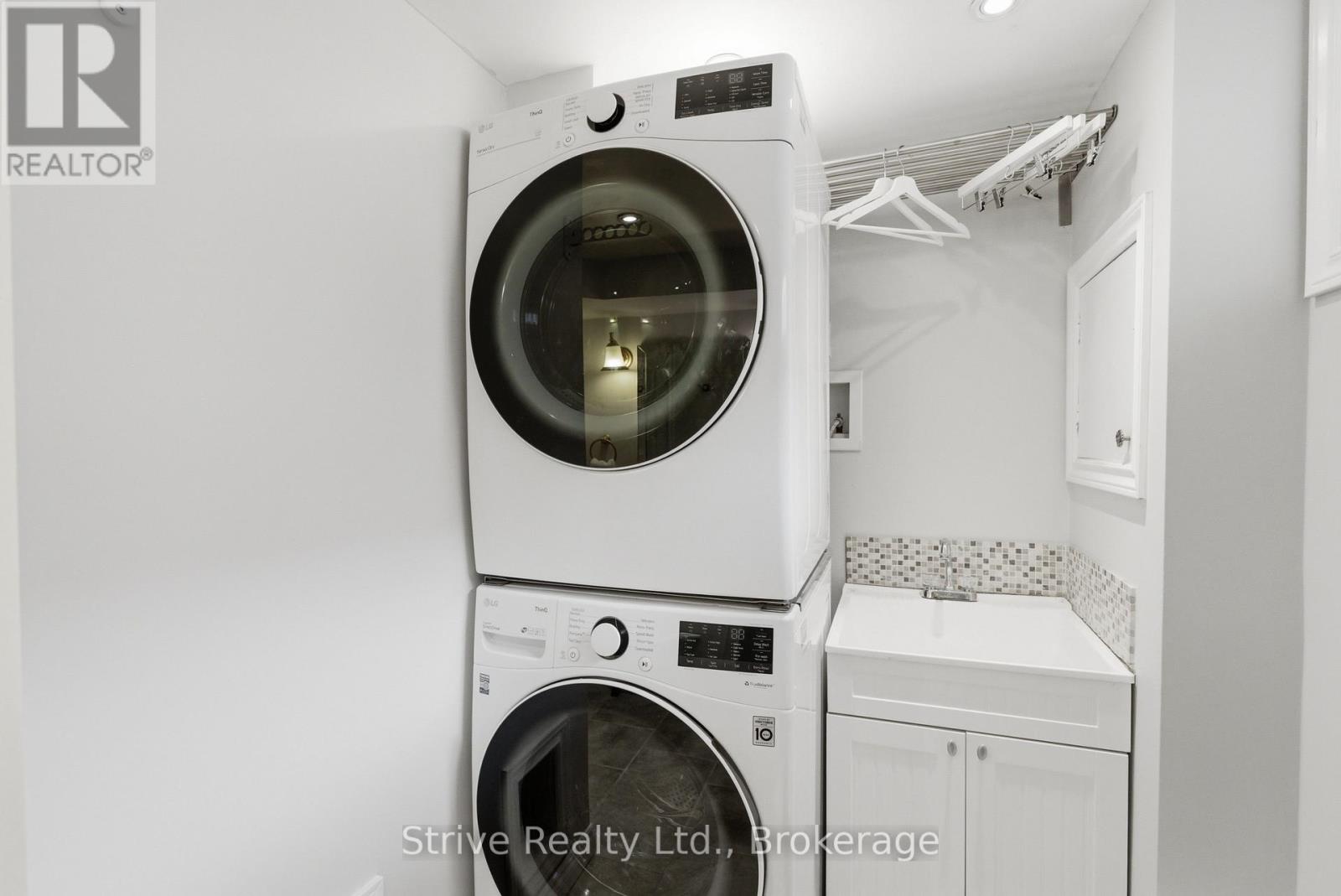 7 Albery Crescent, Ajax, Ontario  L1S 2Y2 - Photo 36 - E13450628
