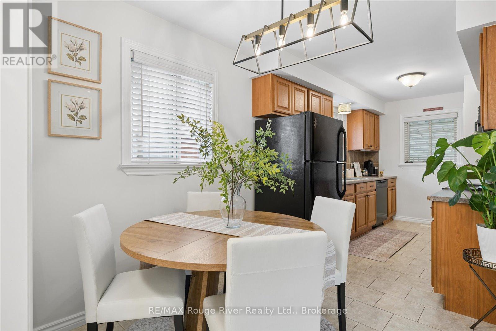 270 Windsor Street, Oshawa, Ontario  L1H 6G6 - Photo 12 - E13450682