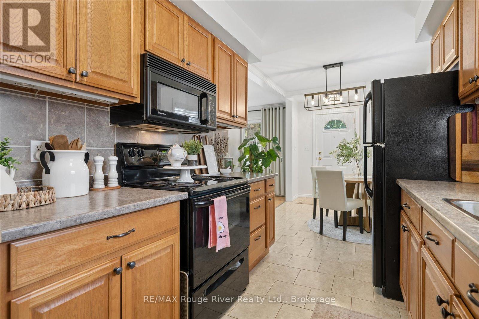 270 Windsor Street, Oshawa, Ontario  L1H 6G6 - Photo 14 - E13450682