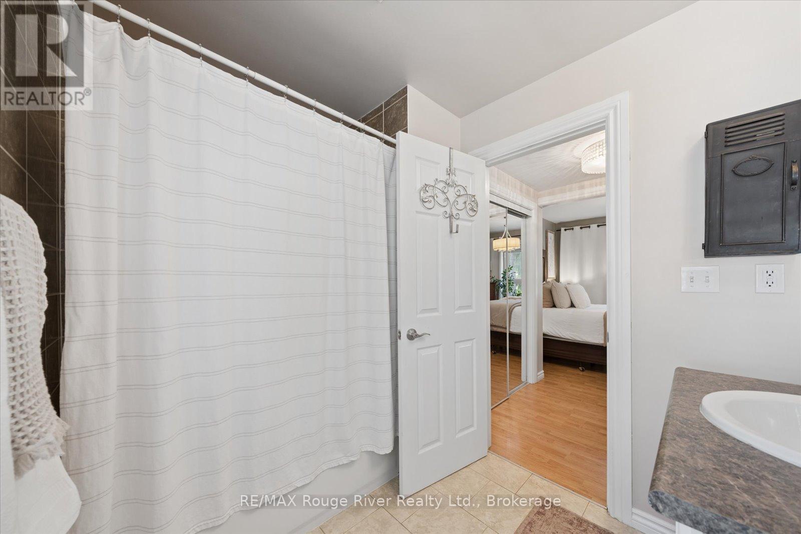 270 Windsor Street, Oshawa, Ontario  L1H 6G6 - Photo 20 - E13450682