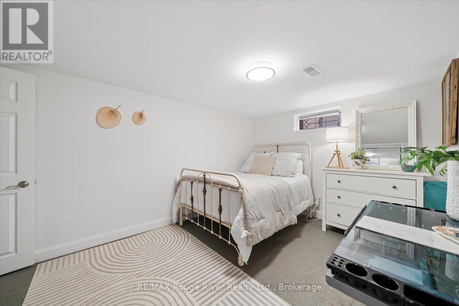 270 Windsor Street, Oshawa, Ontario  L1H 6G6 - Photo 31 - E13450682