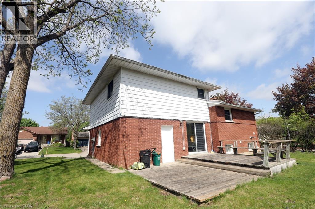 77 Orchard Mill Crescent, Kitchener, Ontario N2P 1T2 - Photo 5 - 40840278