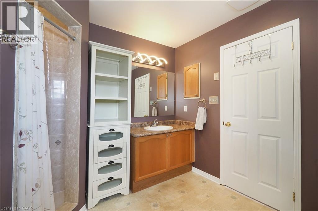 98 Langlaw Drive, Cambridge, Ontario  N1P 1J1 - Photo 26 - 40840244