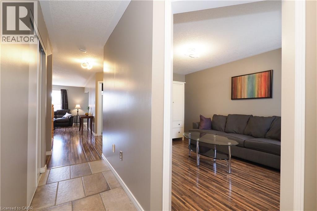 98 Langlaw Drive, Cambridge, Ontario  N1P 1J1 - Photo 3 - 40840244