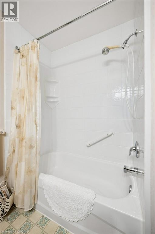 336 Manchester Road, Kitchener, Ontario  N2B 1A4 - Photo 13 - 40840241