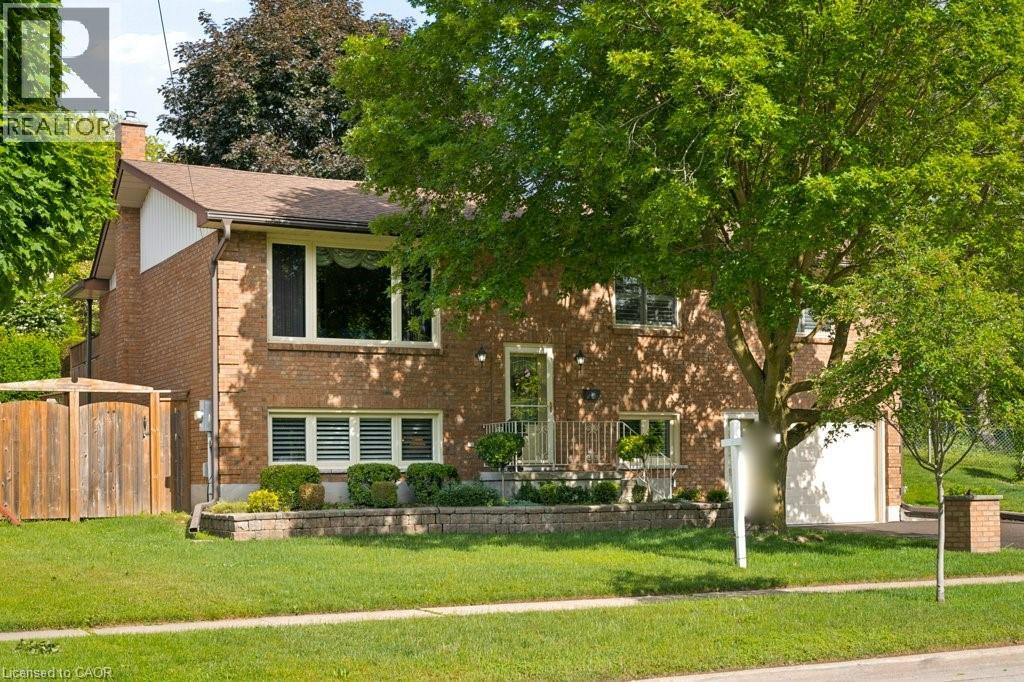 336 Manchester Road, Kitchener, Ontario  N2B 1A4 - Photo 2 - 40840241