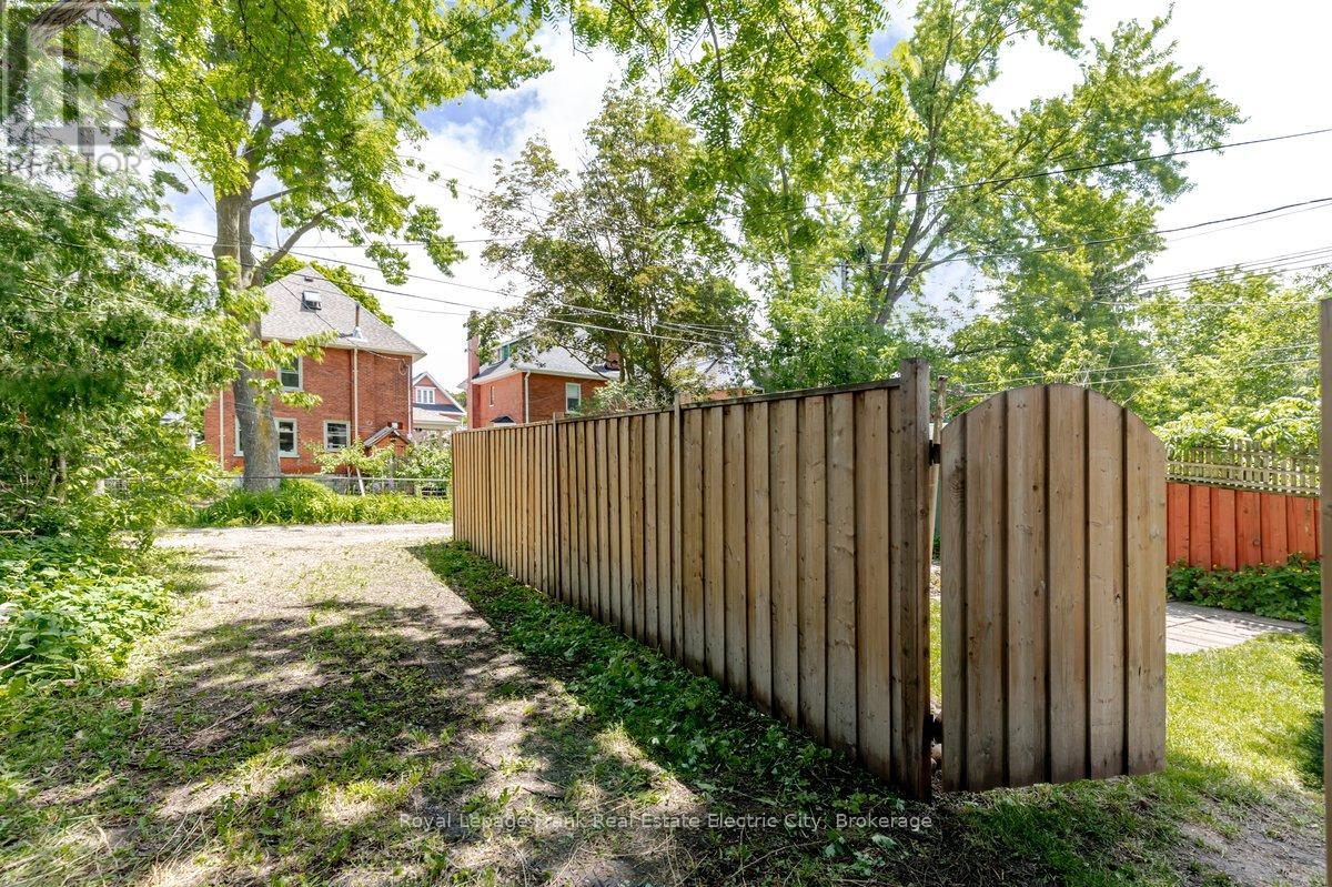 1308 Monaghan Road, Peterborough, Ontario  K9J 5M1 - Photo 32 - X13450580