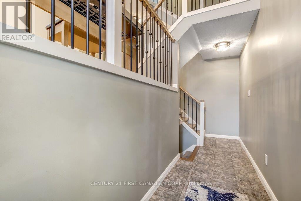 2 - 609 Colborne Street, London East, Ontario  N6B 2V3 - Photo 5 - X13450654