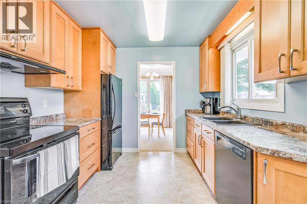 146 Clifton Downs Road, Hamilton, Ontario  L9C 2P6 - Photo 9 - 40838103