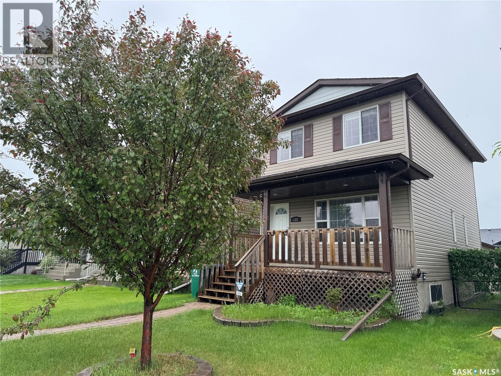 122 Keedwell Street, Saskatoon, Saskatchewan S7W 1B4 - Photo 3 - SK039553
