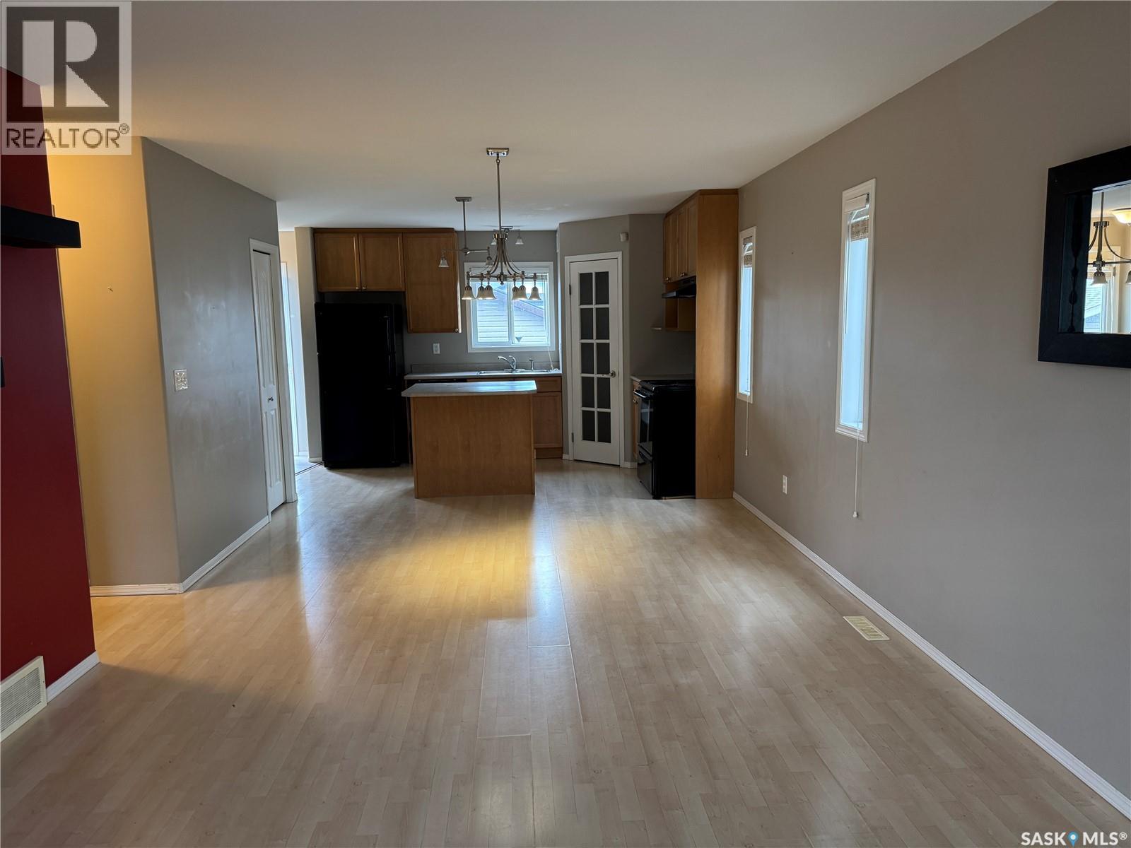 122 Keedwell Street, Saskatoon, Saskatchewan S7W 1B4 - Photo 9 - SK039553