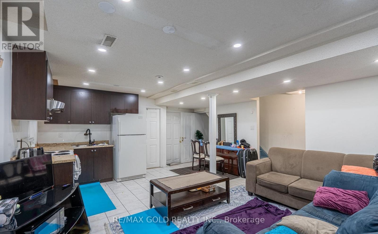 94 Bighorn Crescent, Brampton, Ontario  L6R 1G7 - Photo 27 - W13450260