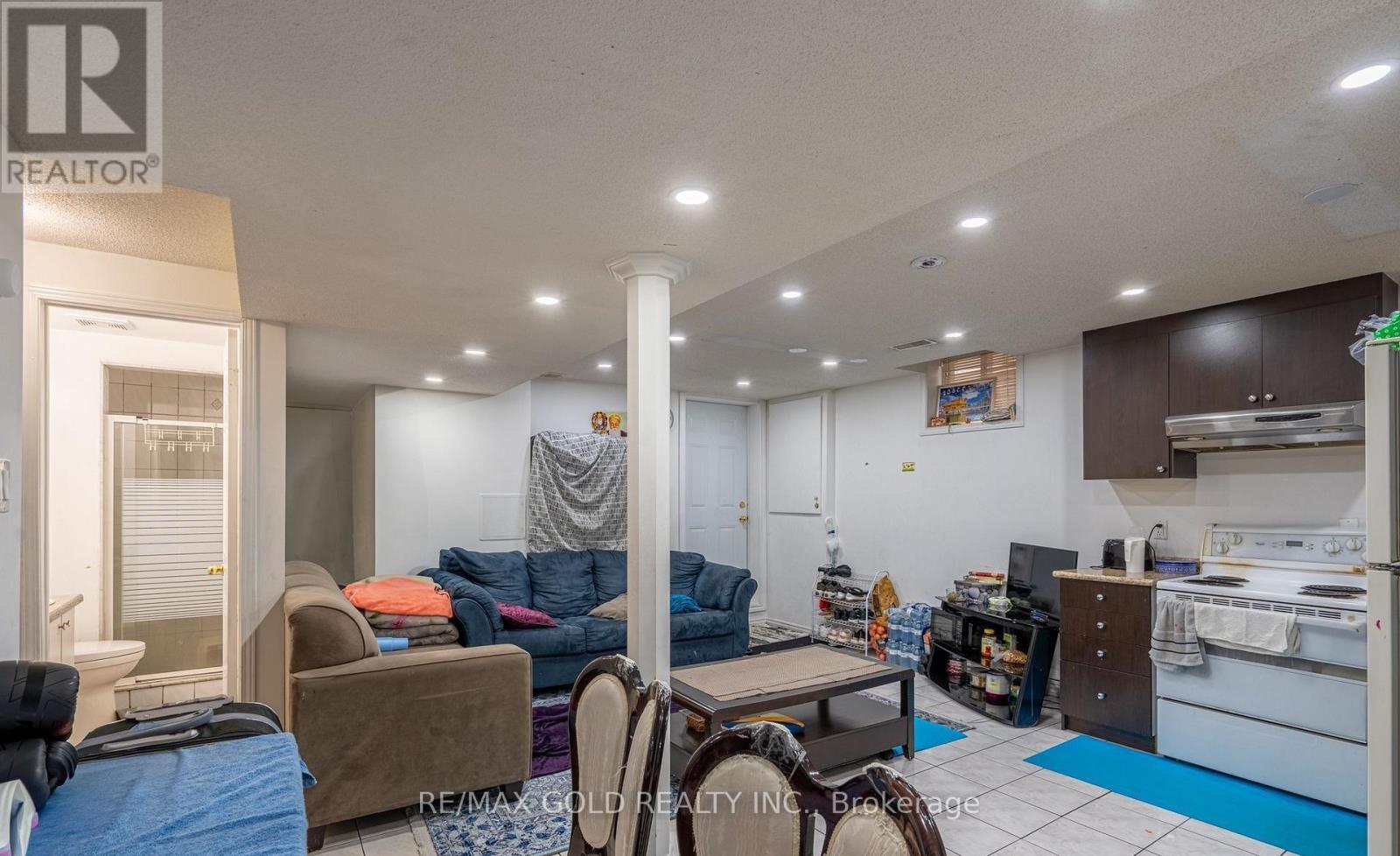 94 Bighorn Crescent, Brampton, Ontario  L6R 1G7 - Photo 30 - W13450260