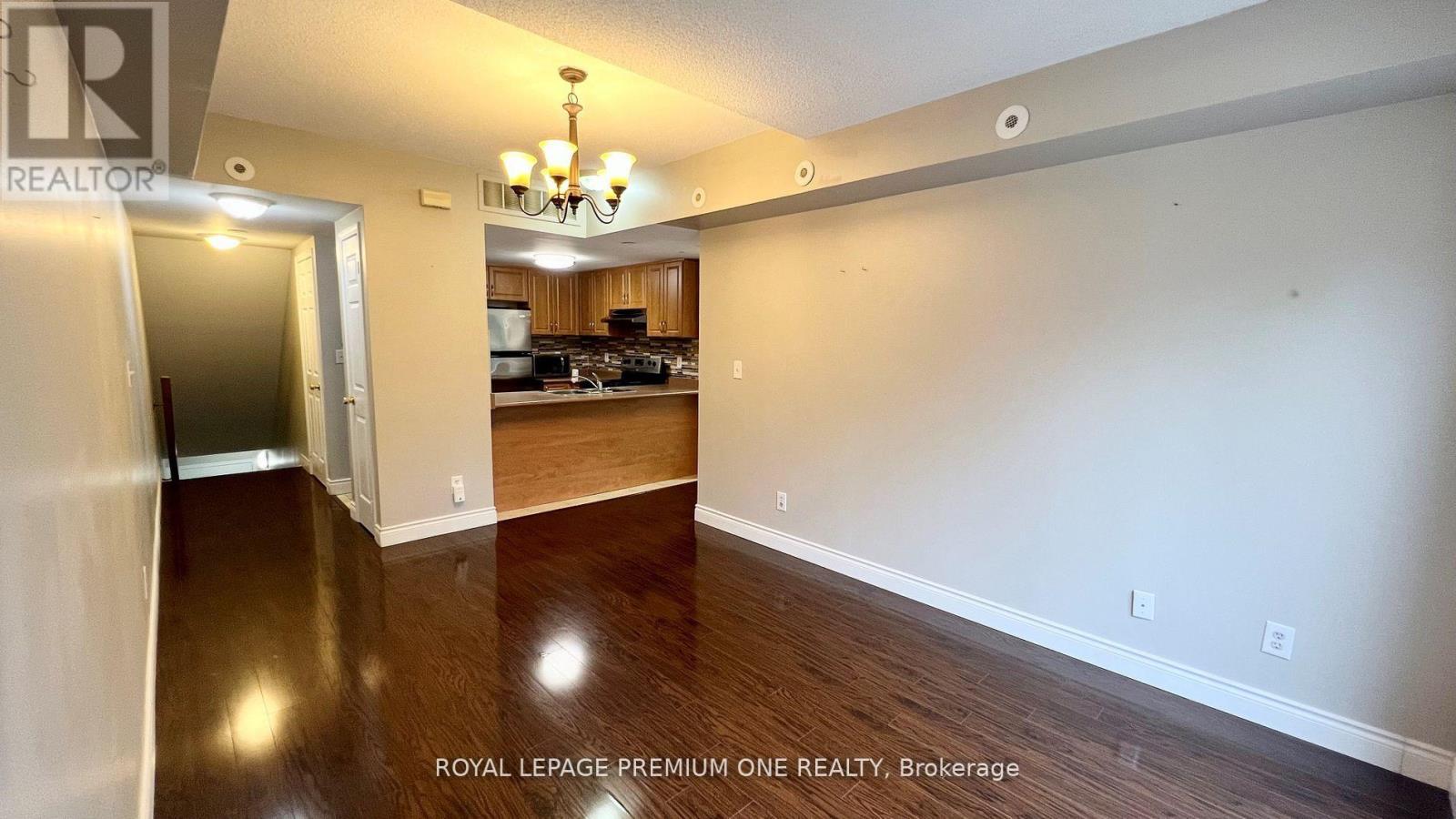 2069 - 3041 Finch Avenue, Toronto, Ontario  M9M 0A4 - Photo 6 - W13450344
