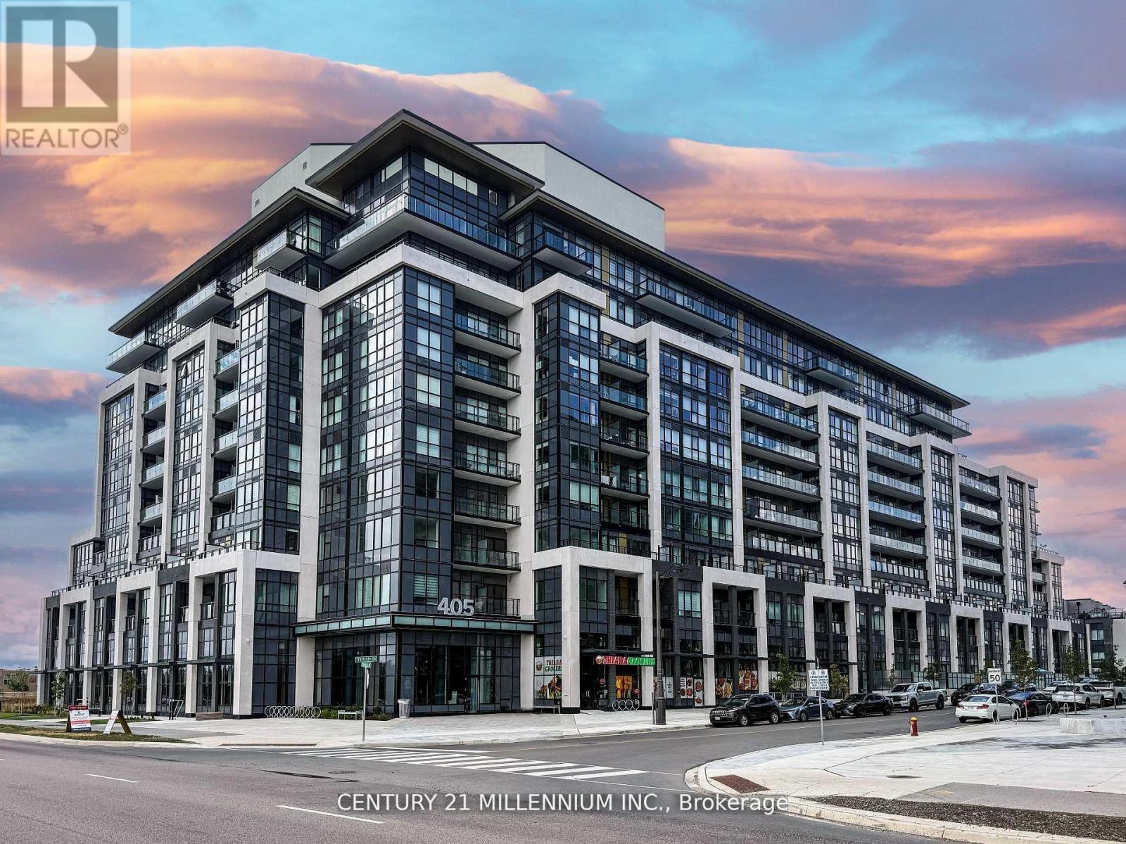 810 - 405 DUNDAS STREET W, Oakville, Ontario