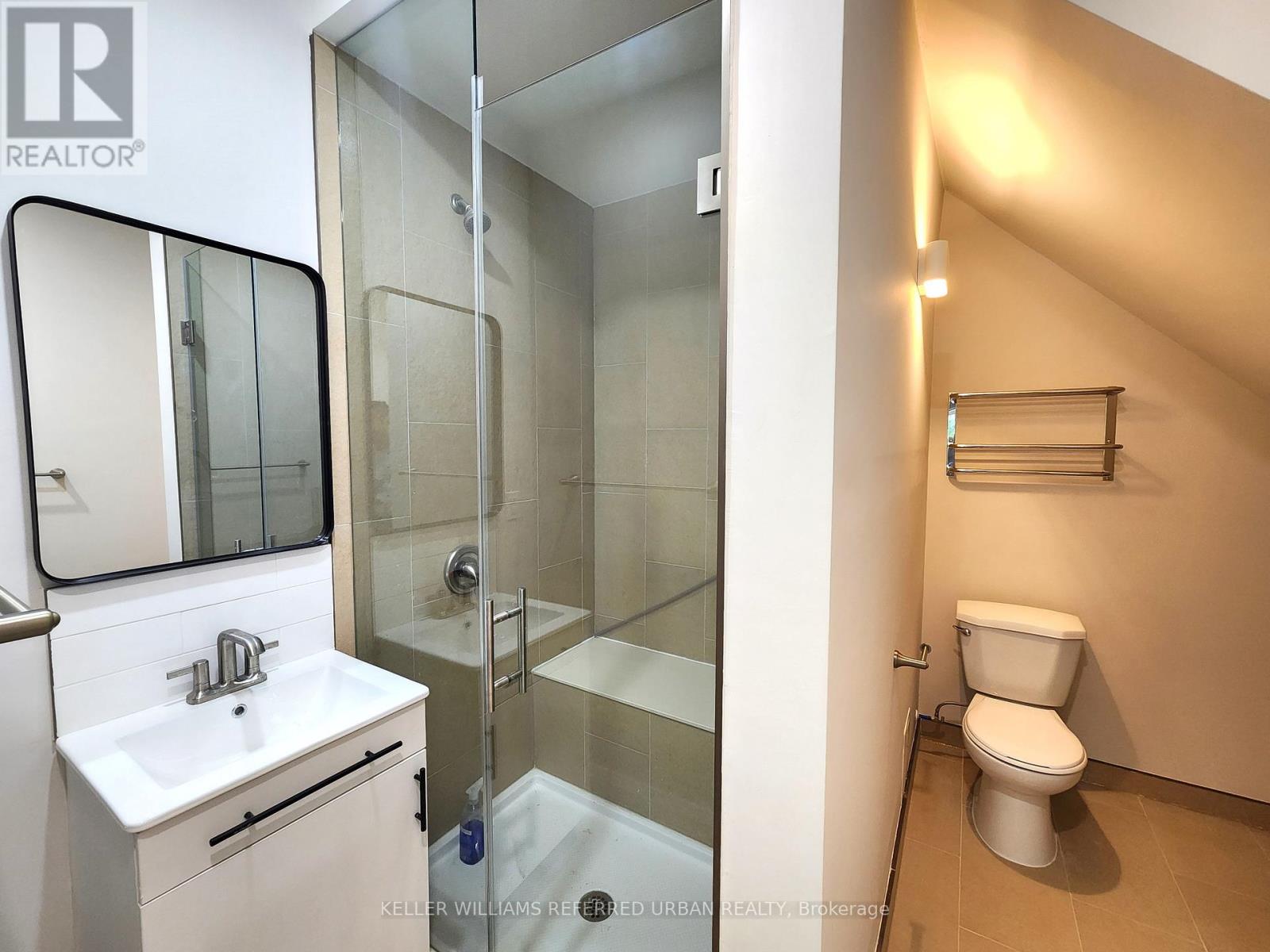4 - 998 Bloor Street W, Toronto, Ontario  M6H 1L8 - Photo 9 - W13450446