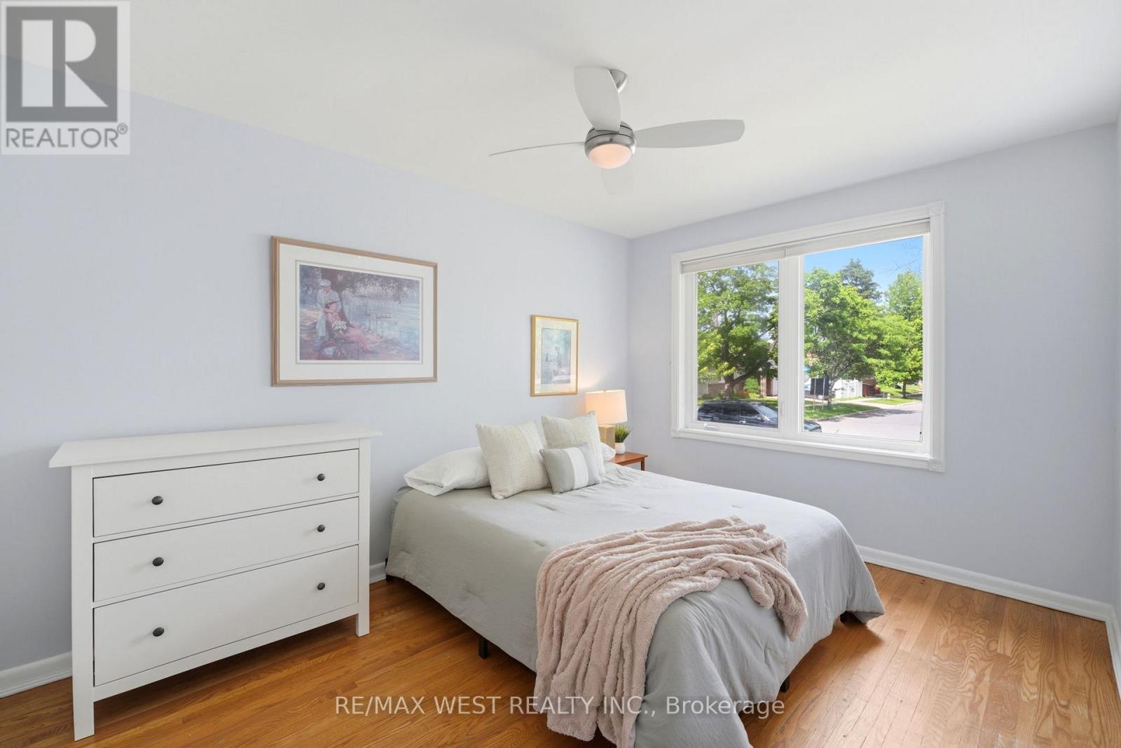 2 Renault Crescent, Toronto, Ontario  M9P 1J1 - Photo 7 - W13450464