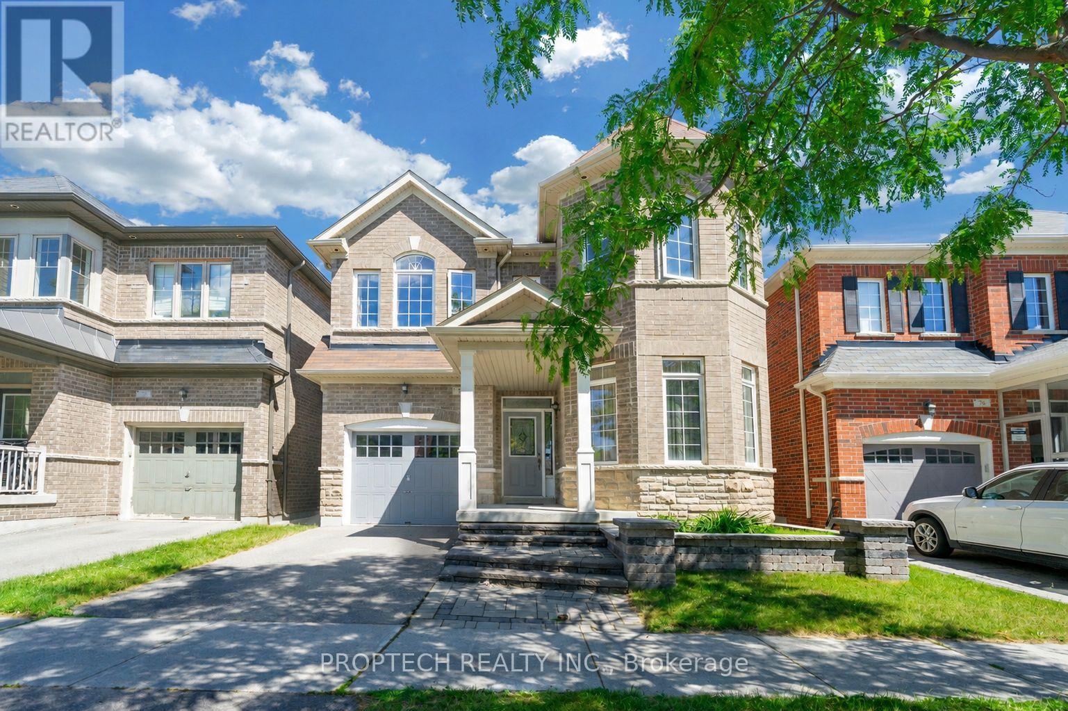 74 Manila Avenue, Markham, Ontario  L6C 0R7 - Photo 2 - N13448932