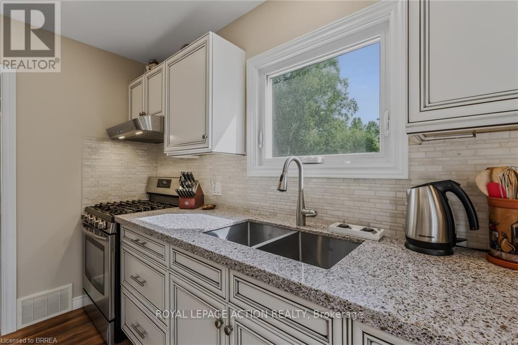 46 Clara Crescent, Brantford, Ontario  N3S 7E1 - Photo 18 - X13450298