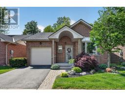 110 GREENTRAIL DRIVE, Hamilton, Ontario
