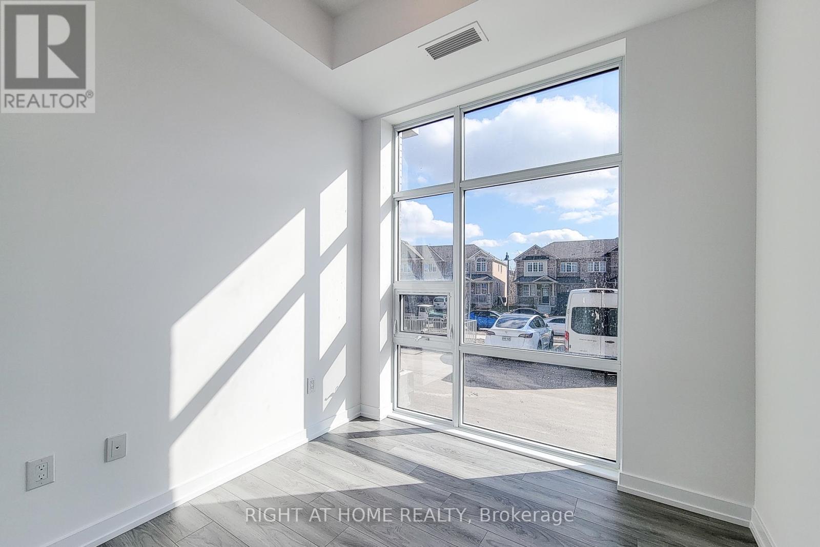 112 - 470 Dundas Street E, Hamilton, Ontario  L8B 1Z2 - Photo 8 - X13450338