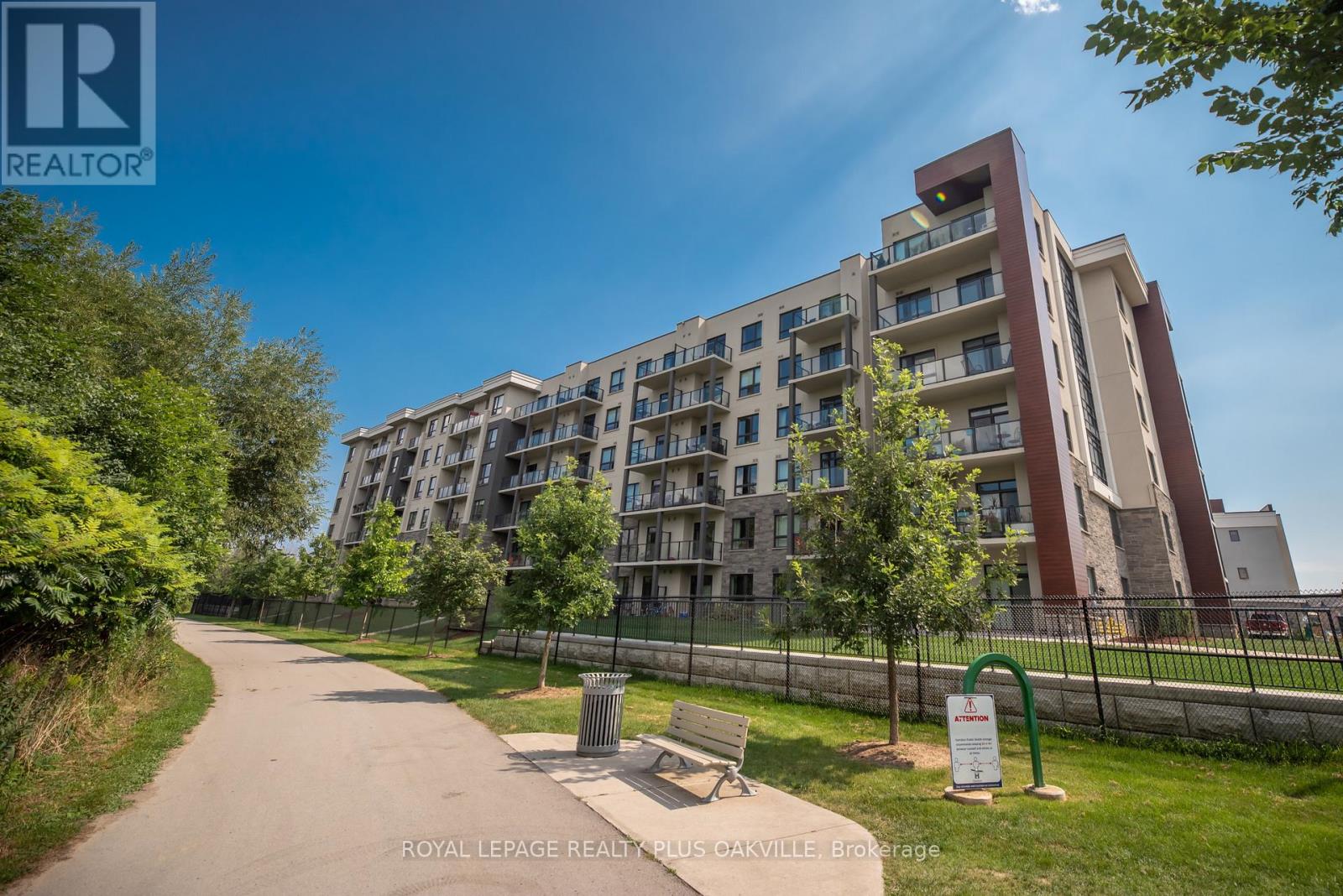 214 - 125 Shoreview Place, Hamilton, Ontario  L8E 0K3 - Photo 4 - X13450532