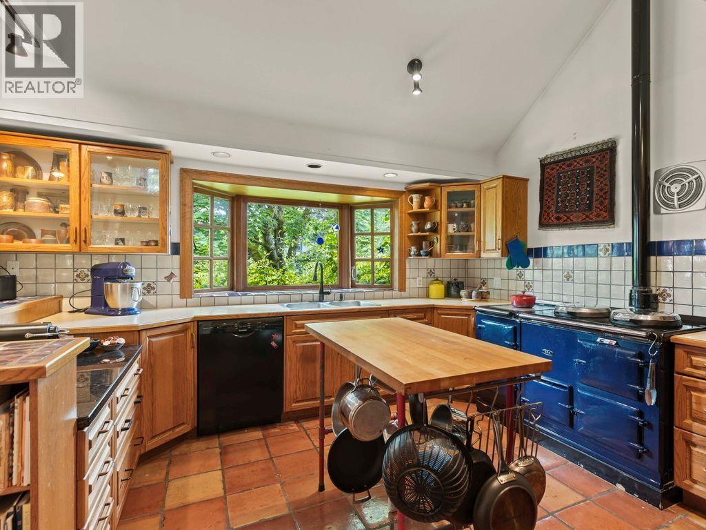 3738 W 24th Avenue, Vancouver, British Columbia  V6S 1L6 - Photo 8 - R3135959