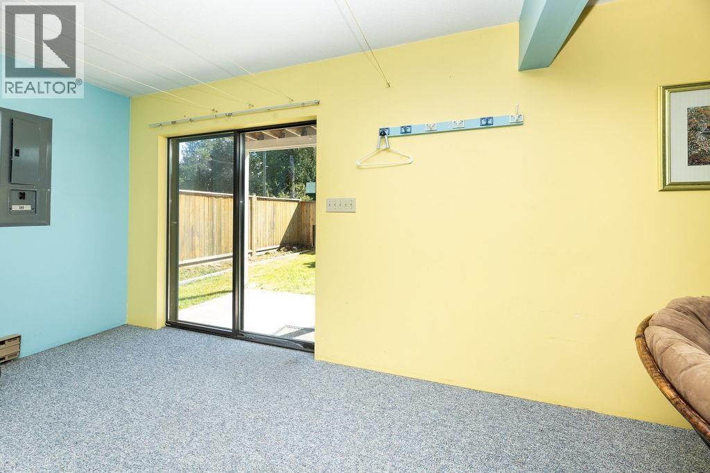 5607 Wakefield Road, Sechelt, British Columbia  V7Z 0N3 - Photo 12 - R3136340
