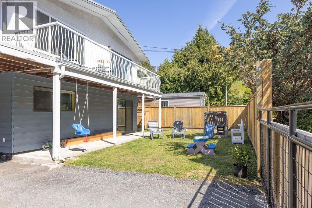 5607 Wakefield Road, Sechelt, British Columbia  V7Z 0N3 - Photo 32 - R3136340