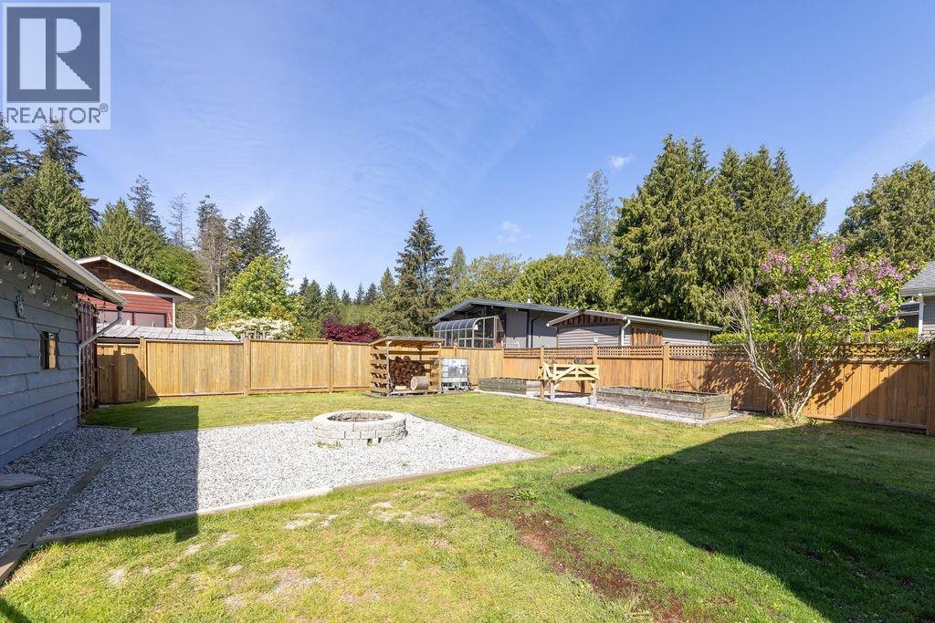 5607 Wakefield Road, Sechelt, British Columbia  V7Z 0N3 - Photo 34 - R3136340