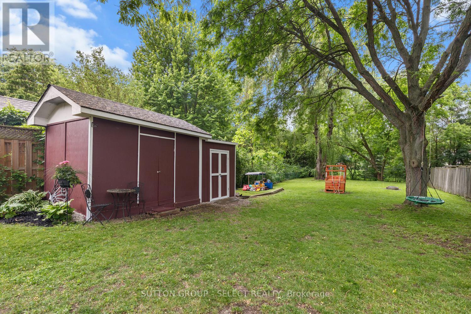 72 Emery Street E, London South, Ontario  N6C 2C8 - Photo 42 - X13449430