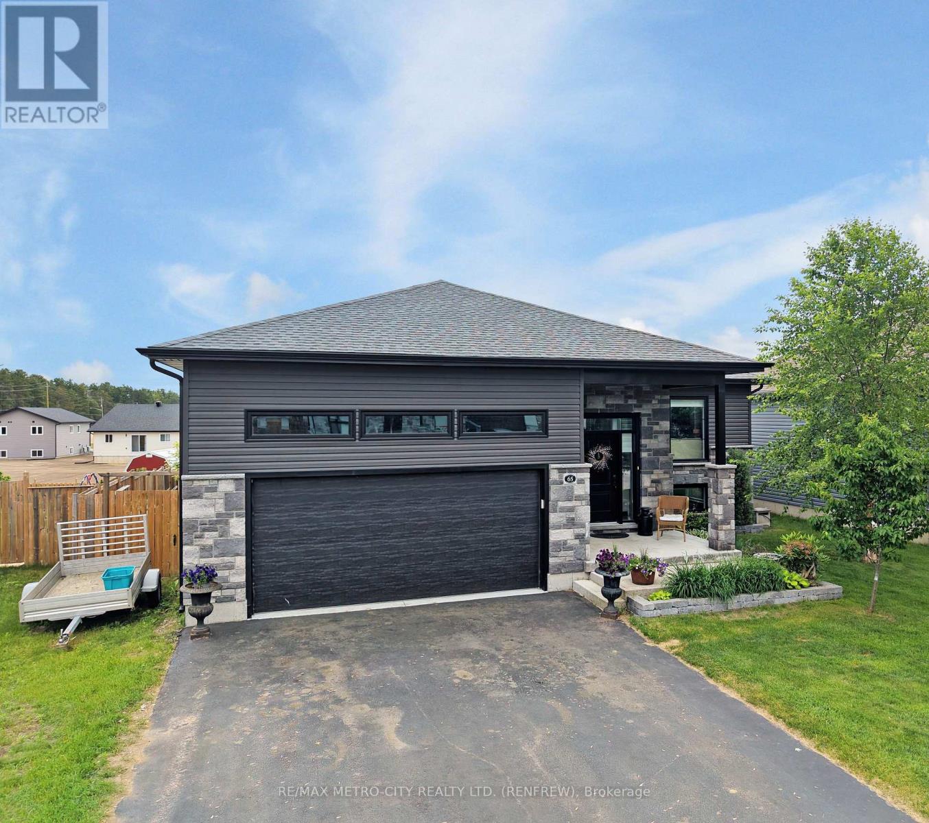 65 Noble Crescent, Petawawa, Ontario  K8H 0G1 - Photo 5 - X13035288