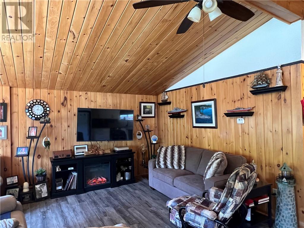 270 Clouthier Road, St. Charles, Ontario  P0M 2W0 - Photo 7 - 2128106