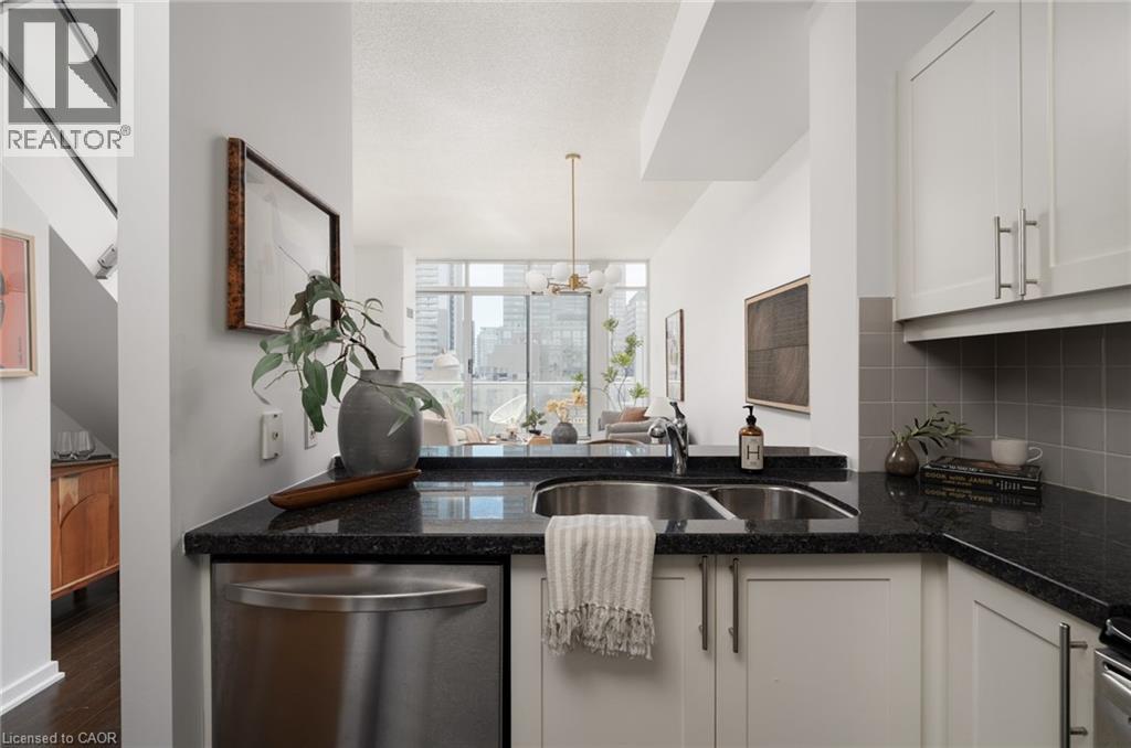 388 W Richmond Street W Unit# 906, Toronto, Ontario  M5V 3P1 - Photo 8 - 40840306