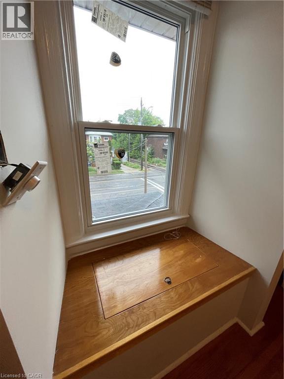 218 Maplewood Avenue Unit# 1, Hamilton, Ontario  L8M 1X8 - Photo 6 - 40837624