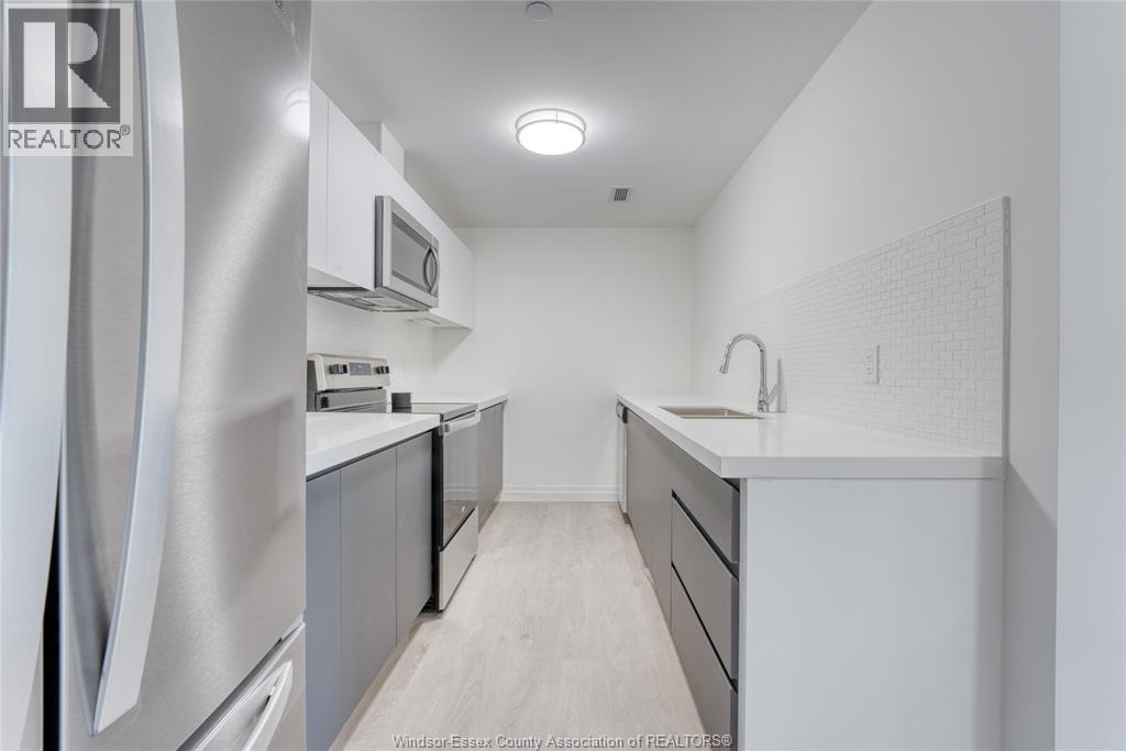 3290 Stella Crescent Unit# 304, Windsor, Ontario  N8T 3R8 - Photo 4 - 26014257